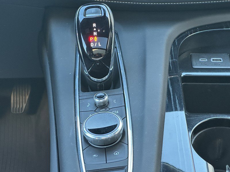 Certified 2024 Cadillac Escalade Sport w/ LPO, ONYX Package image 12