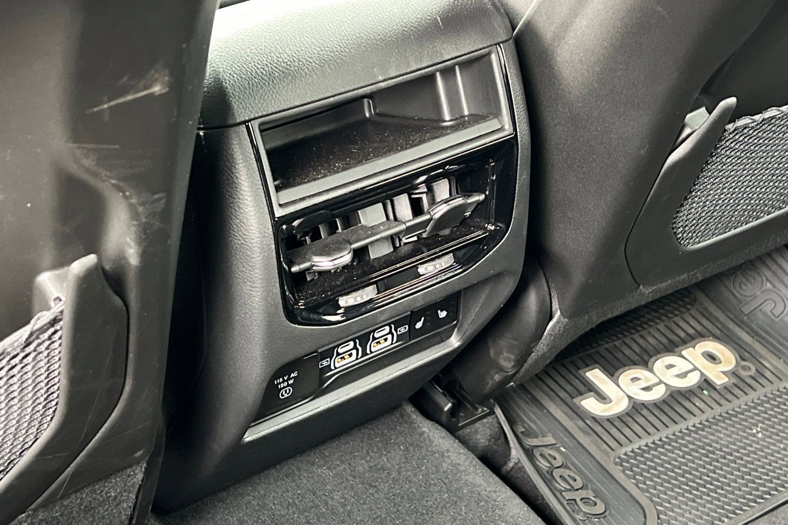 Used 2025 Jeep Grand Cherokee Limited 4xe image 17