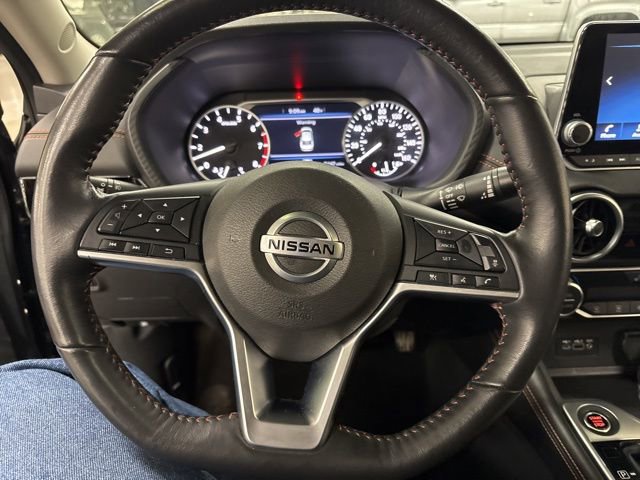 Used 2023 Nissan Sentra SR w/ SR Premium Package image 26