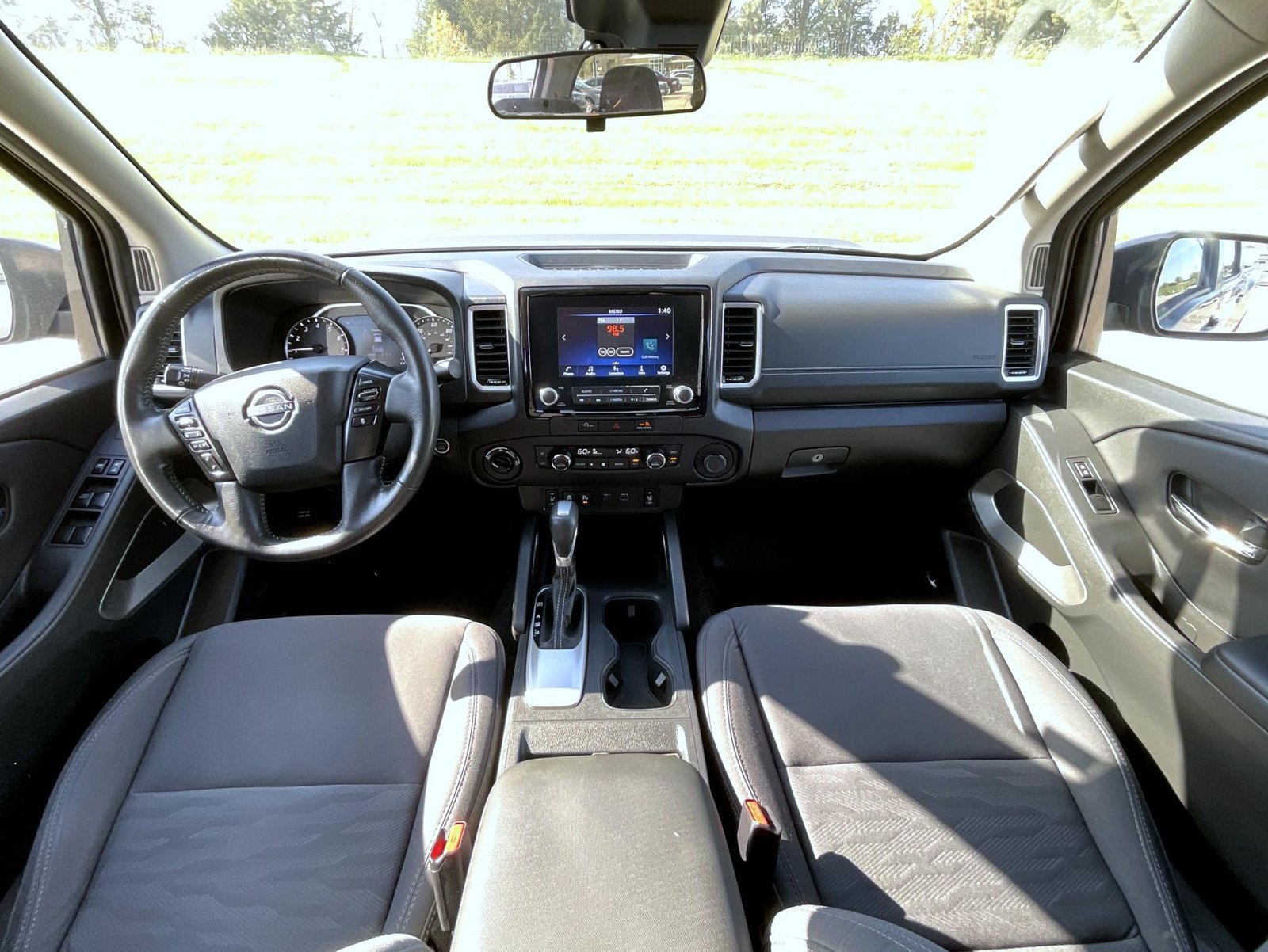 Used 2024 Nissan Frontier SV w/ Technology Package AWD/4WD image 16