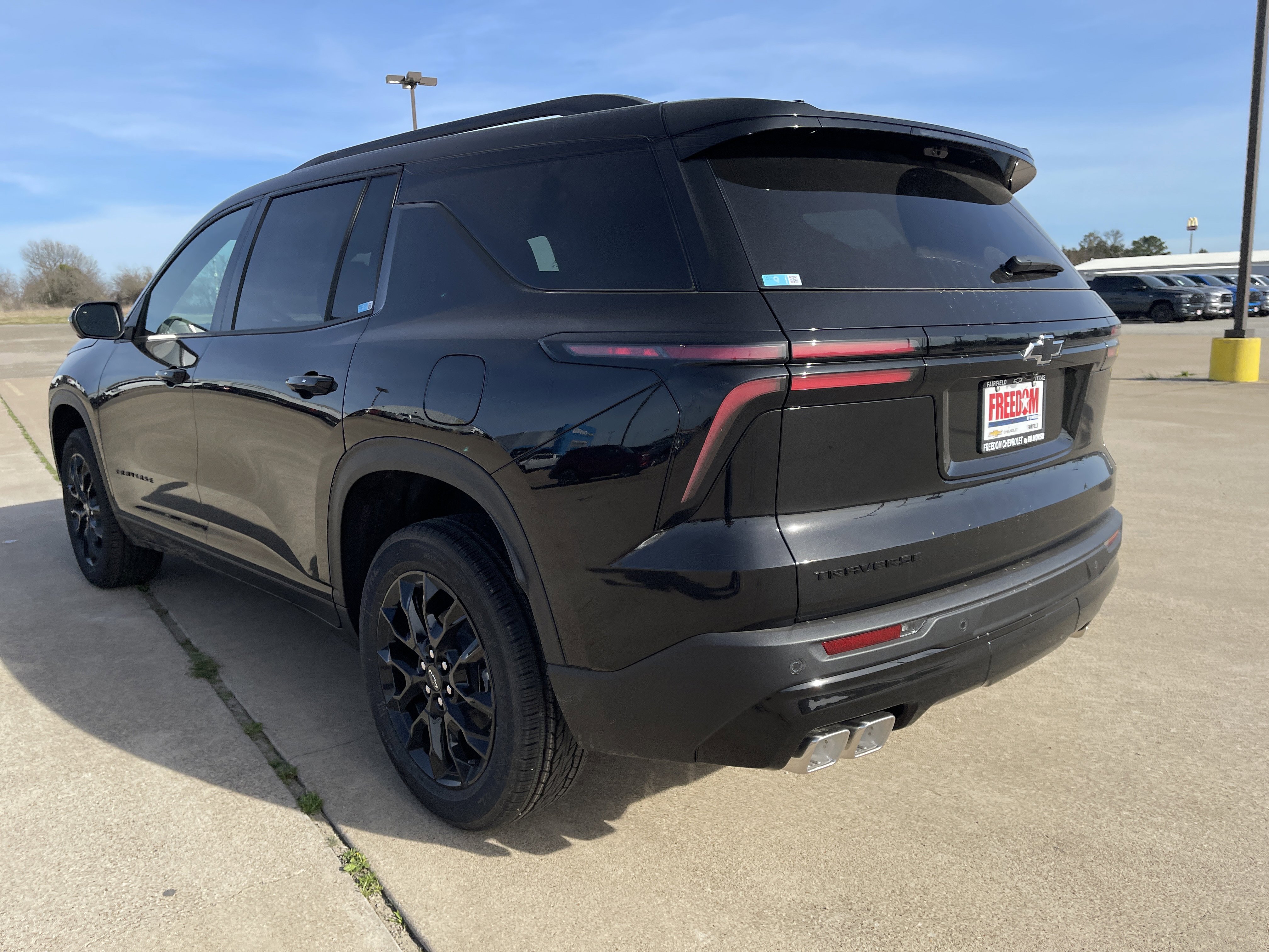 New 2026 Chevrolet Traverse LT w/ Midnight/Sport Edition image 6