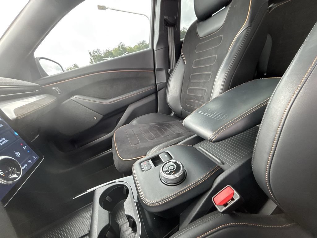Used 2022 Ford Mustang Mach-E GT AWD/4WD image 24