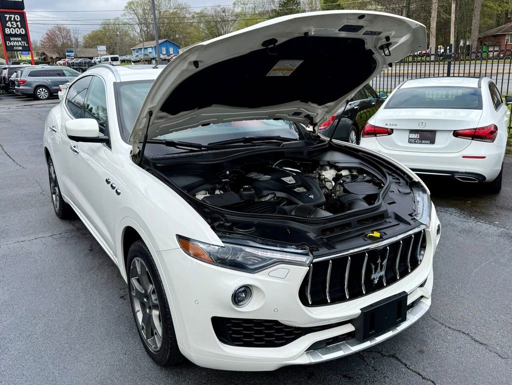 Used 2017 Maserati Levante w/ Sport Package image 4