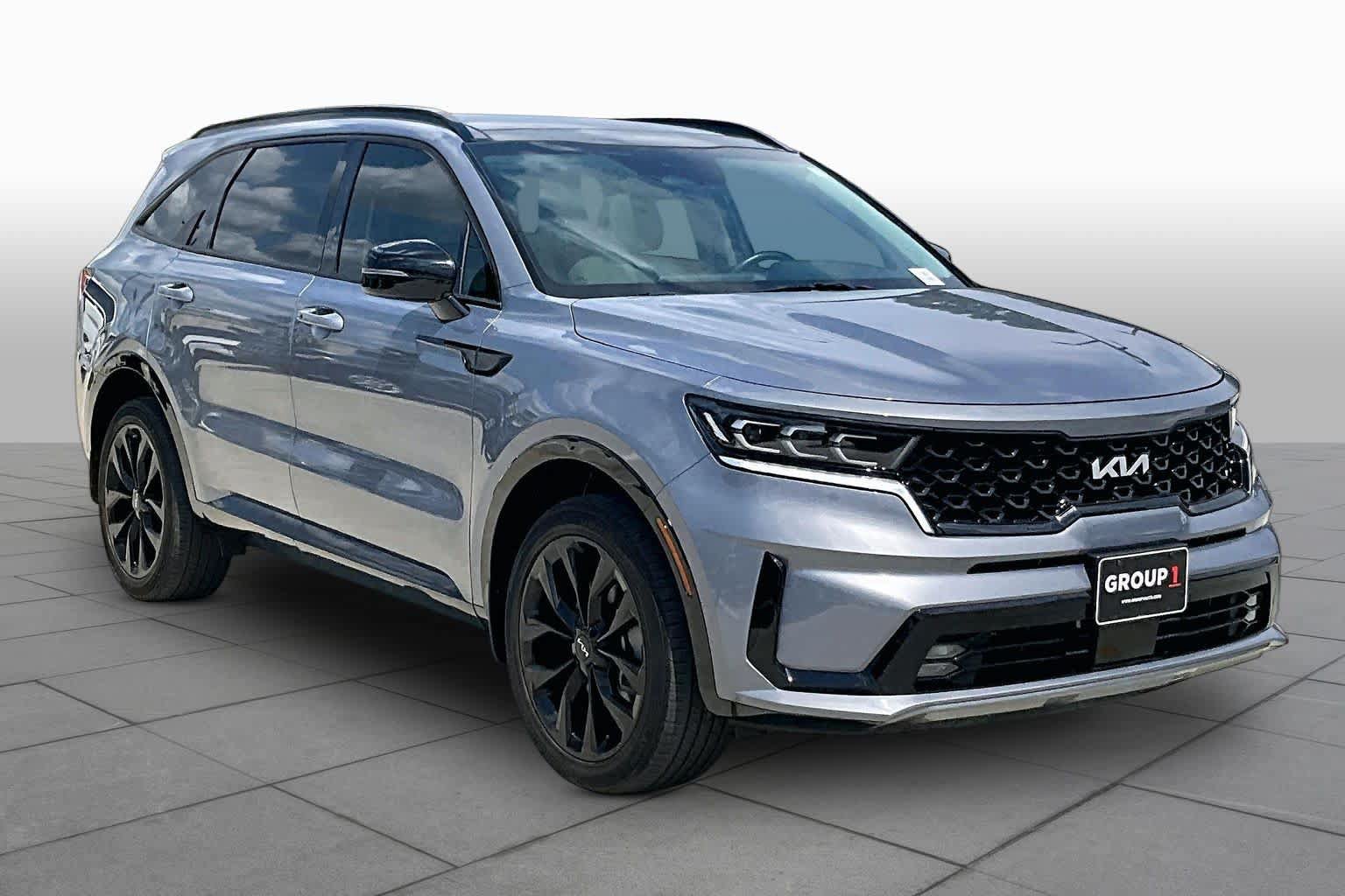Certified 2023 Kia Sorento SX AWD/4WD image 3