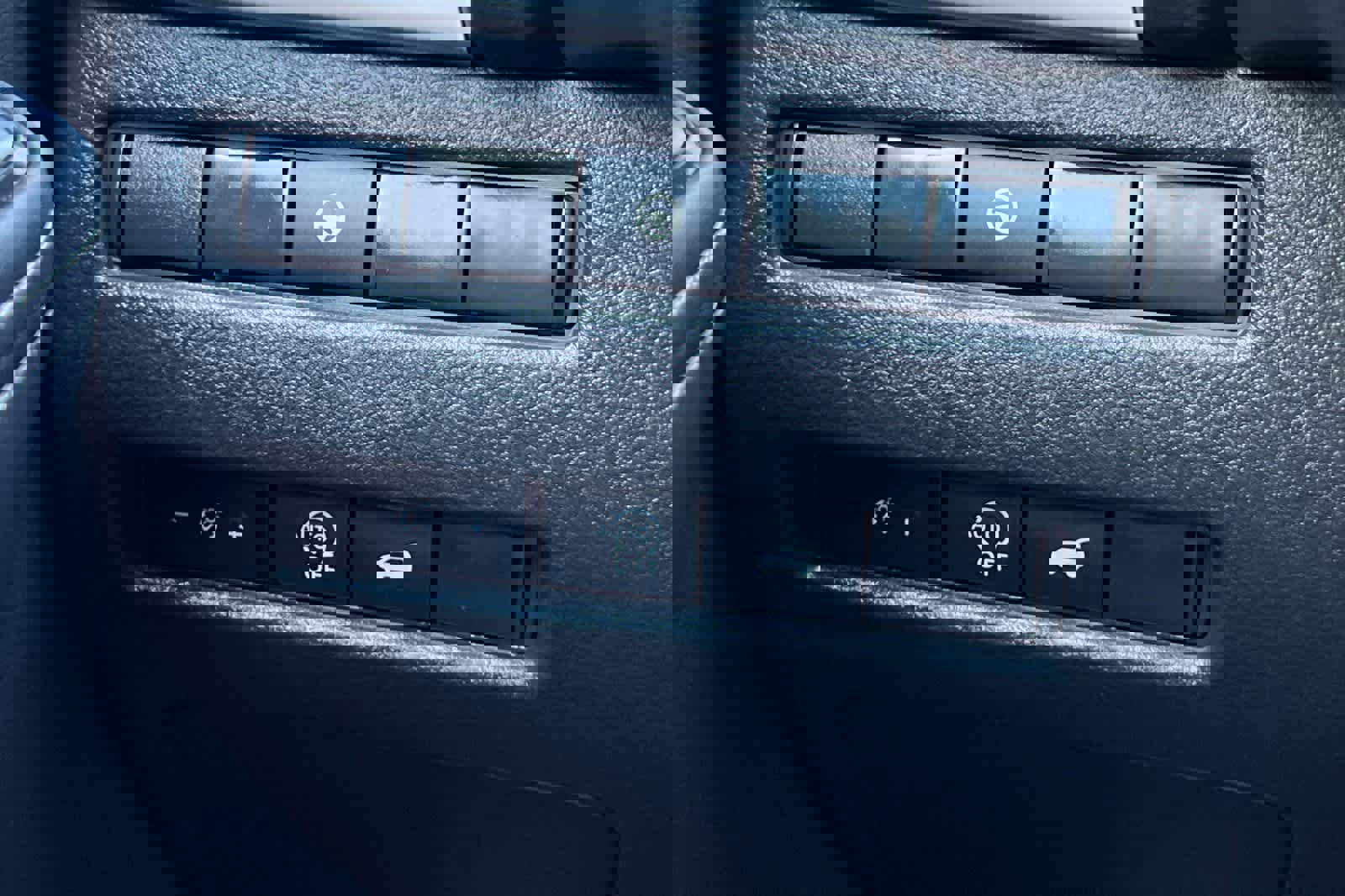 New 2026 Nissan Rogue SV image 32