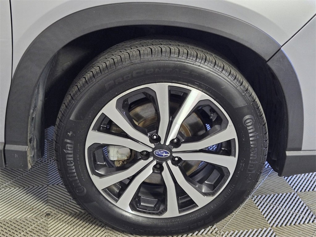 Certified 2020 Subaru Forester Limited image 18
