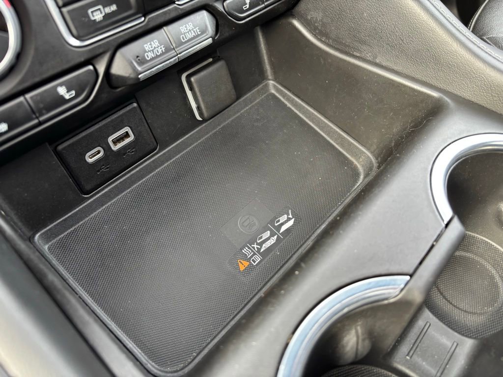 Used 2021 Chevrolet Tahoe Z71 image 31