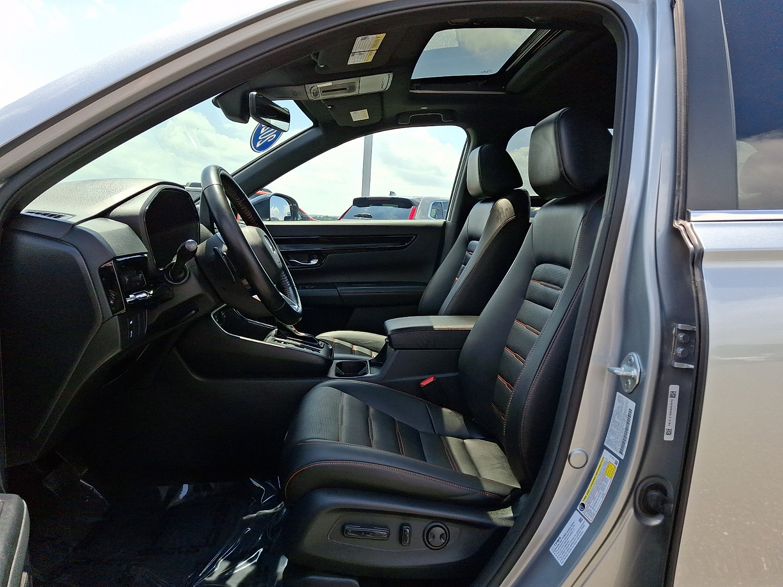 Certified 2025 Honda CR-V Sport Touring image 14
