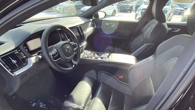 Used 2025 Volvo S60 T8 Ultra image 29