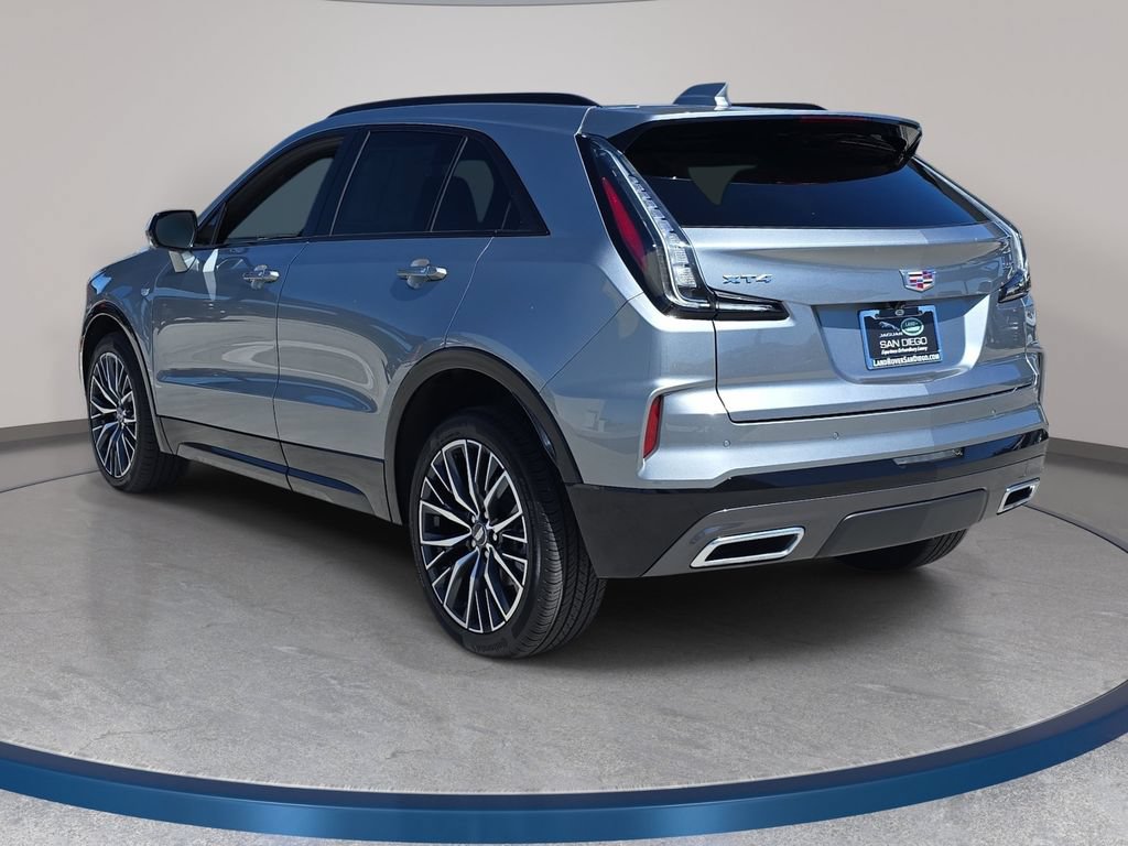 Used 2025 Cadillac XT4 Sport FWD image 8