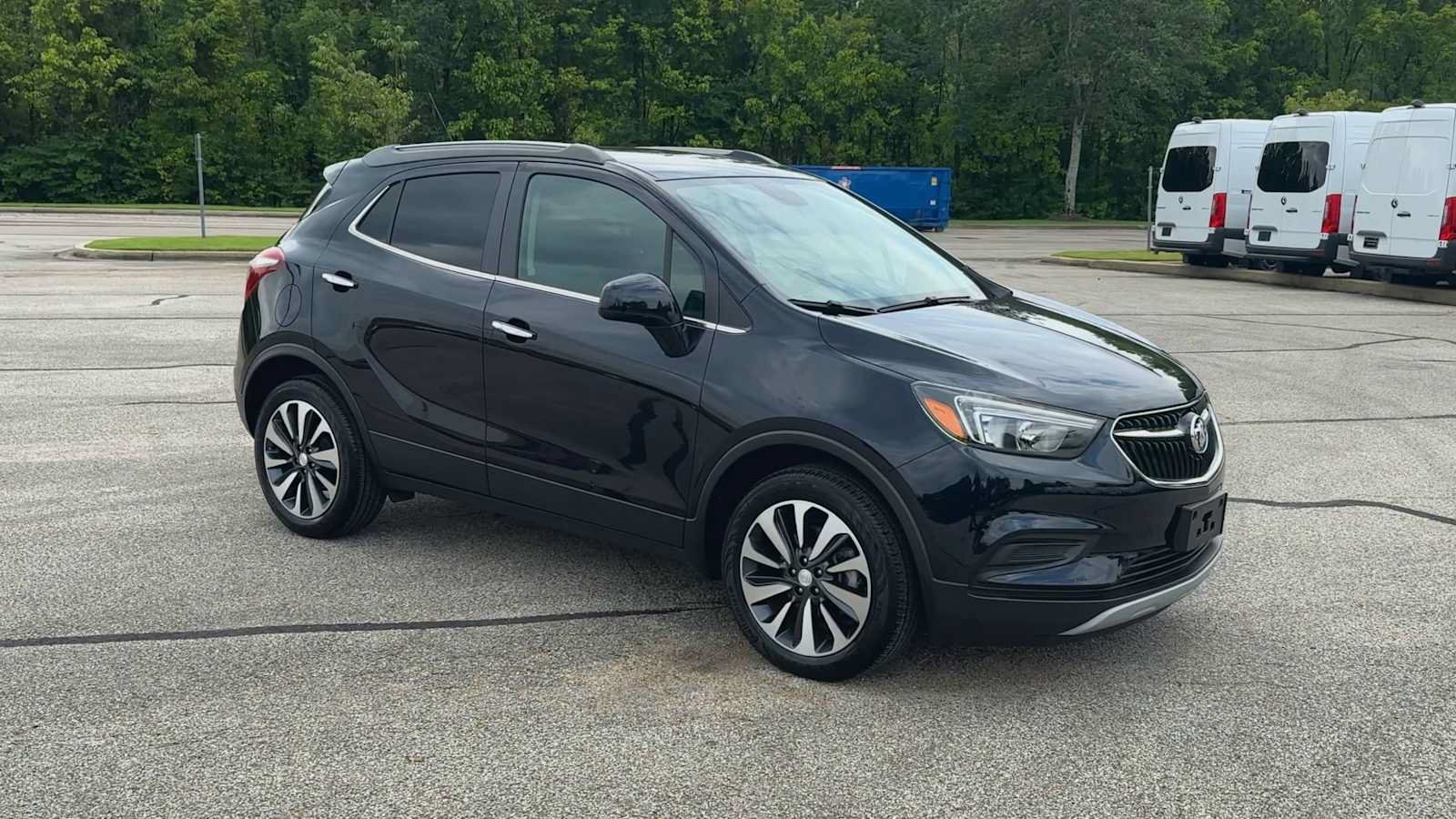 Certified 2021 Buick Encore Preferred w/ Safety Package FWD image 2