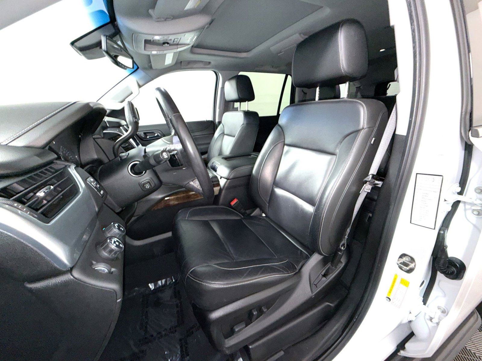 Used 2019 Chevrolet Tahoe LT AWD/4WD image 13