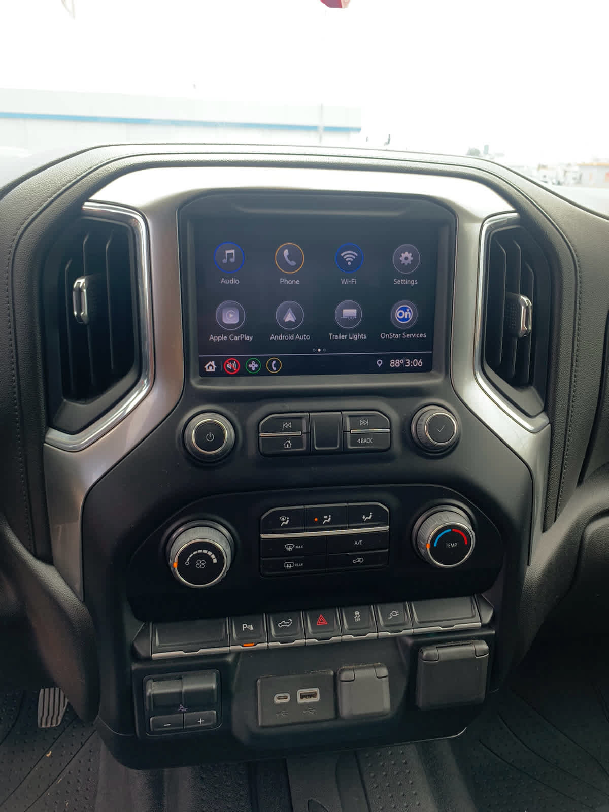 Used 2022 Chevrolet Silverado 2500 LT AWD/4WD image 25
