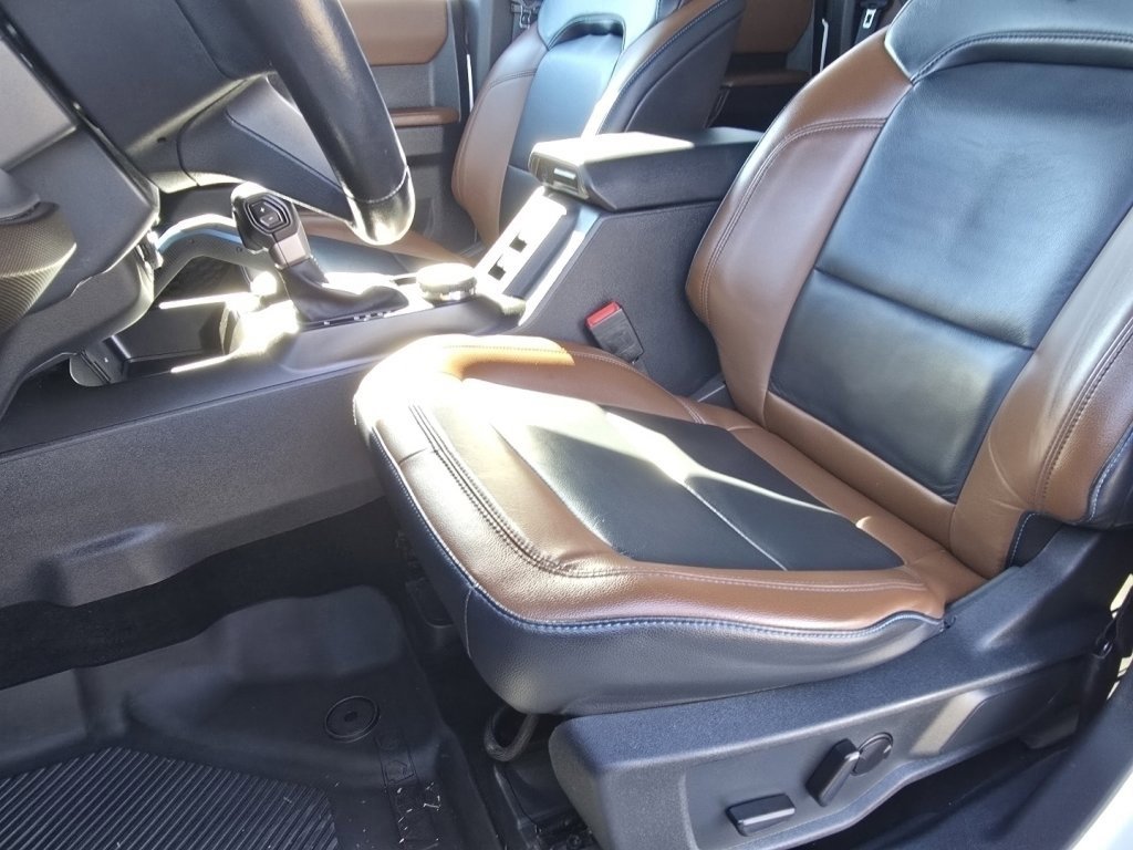 Used 2022 Ford Bronco Outer Banks image 22