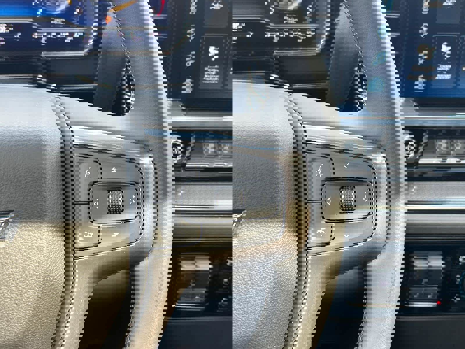 Certified 2024 Chevrolet Silverado 2500 ZR2 w/ Technology Package image 19