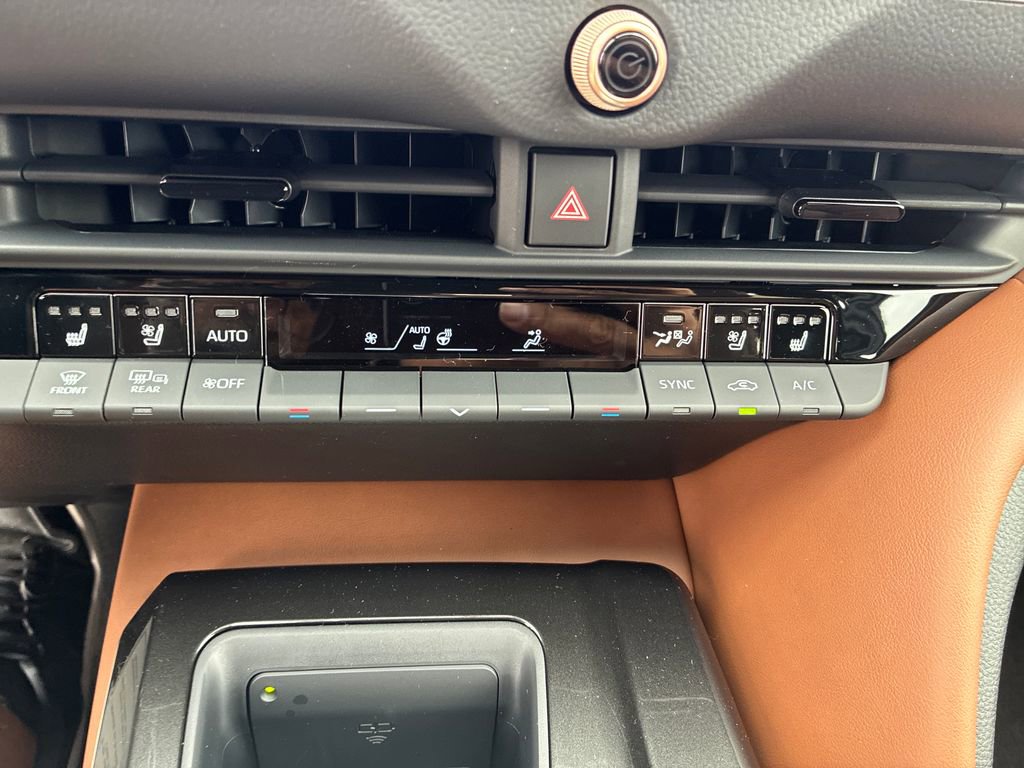 New 2026 Toyota Crown Signia image 22