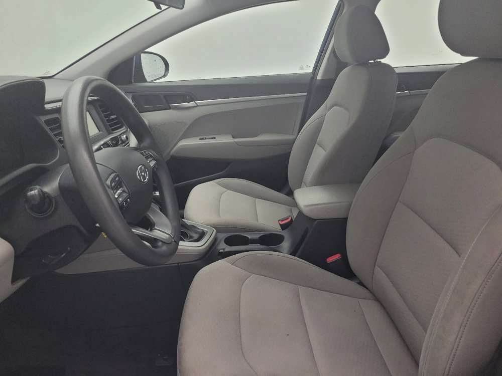 Used 2020 Hyundai Elantra SE image 17