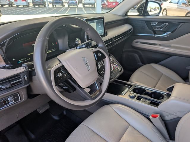 Used 2022 Lincoln Corsair Reserve AWD/4WD image 9