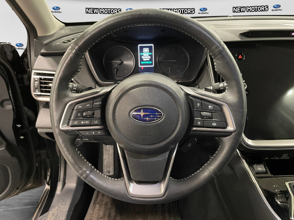 Used 2025 Subaru Outback Limited XT AWD/4WD image 12