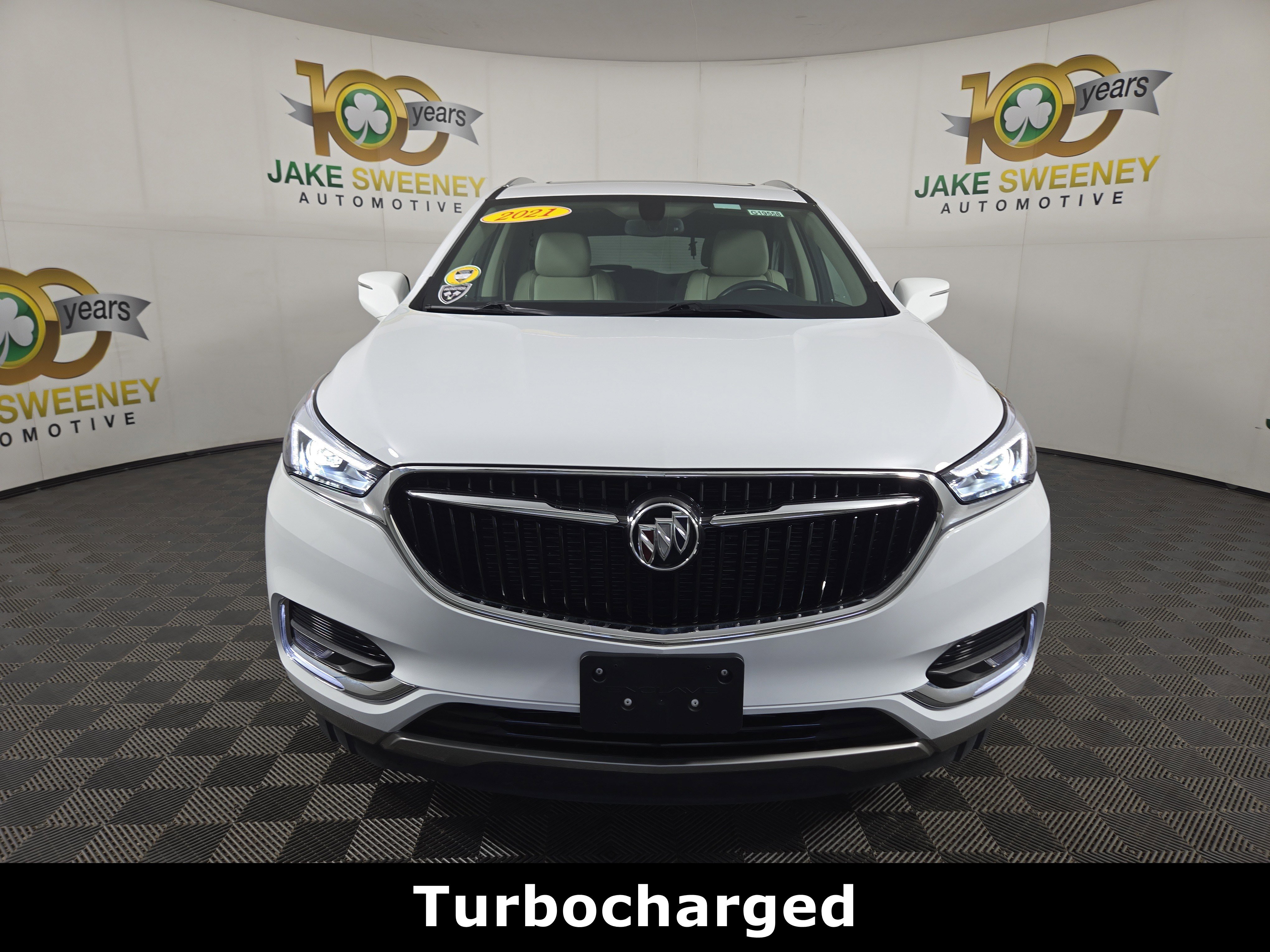 Certified 2021 Buick Enclave Essence image 2