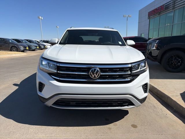 Used 2023 Volkswagen Atlas Cross Sport SE image 2