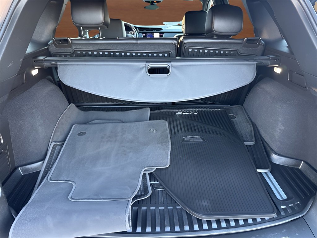 Certified 2022 Cadillac XT5 Premium Luxury image 10