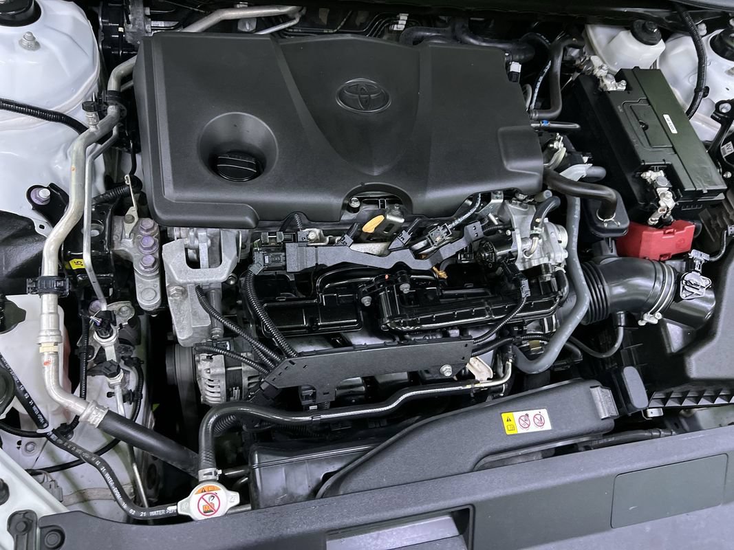 Used 2022 Toyota Camry LE FWD image 17