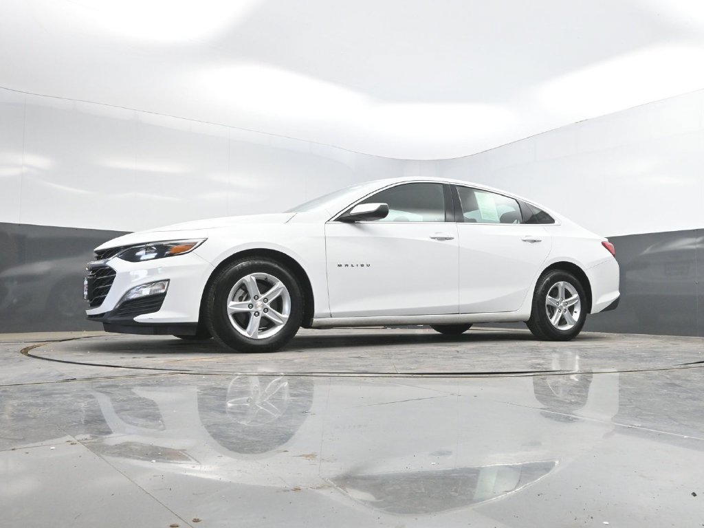 Used 2024 Chevrolet Malibu LT FWD image 34