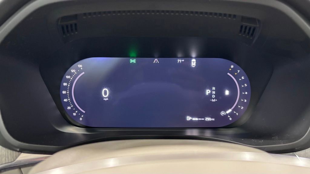 Certified 2023 Volvo XC60 B5 Plus w/ Climate Package AWD/4WD image 14
