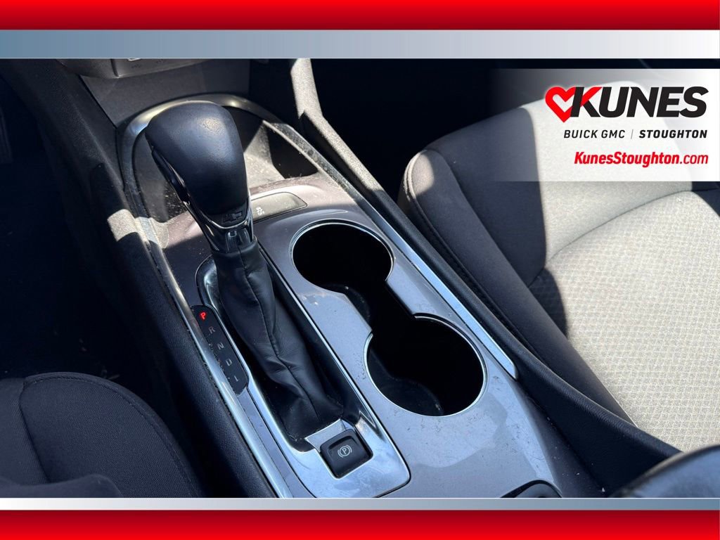 Used 2022 Chevrolet Malibu LT FWD image 31
