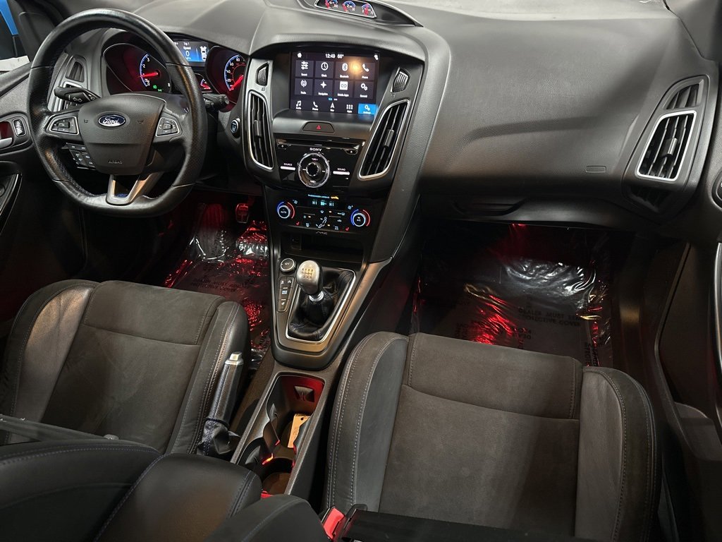 Used 2016 Ford Focus RS image 12