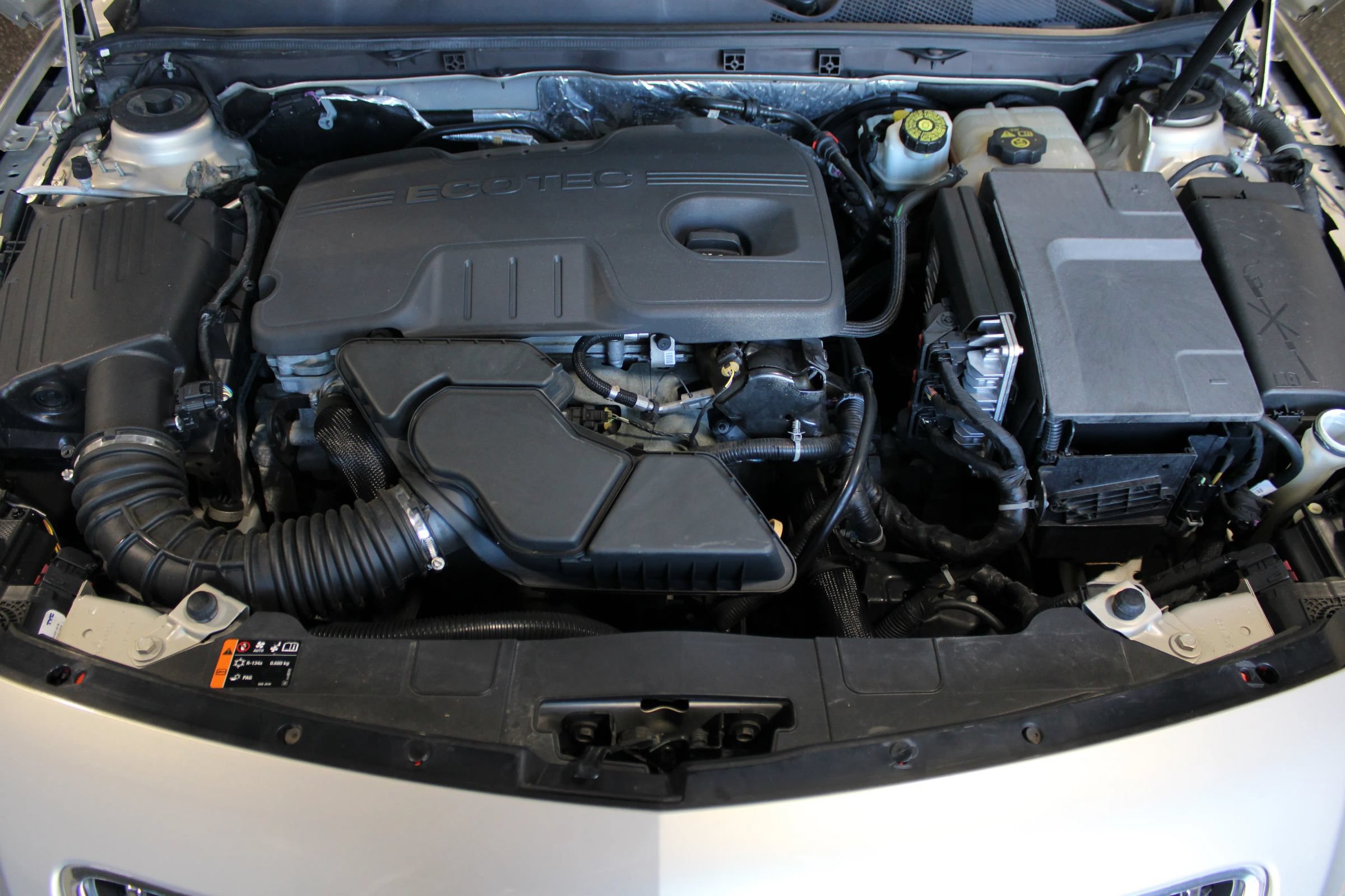 Used 2012 Buick Regal Leather FWD image 29