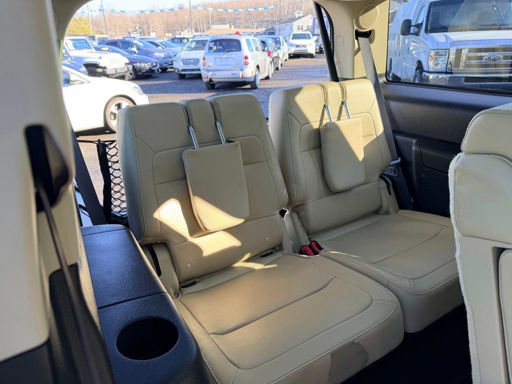 Used 2017 Ford Flex Limited w/ Equipment Group 303A image 30