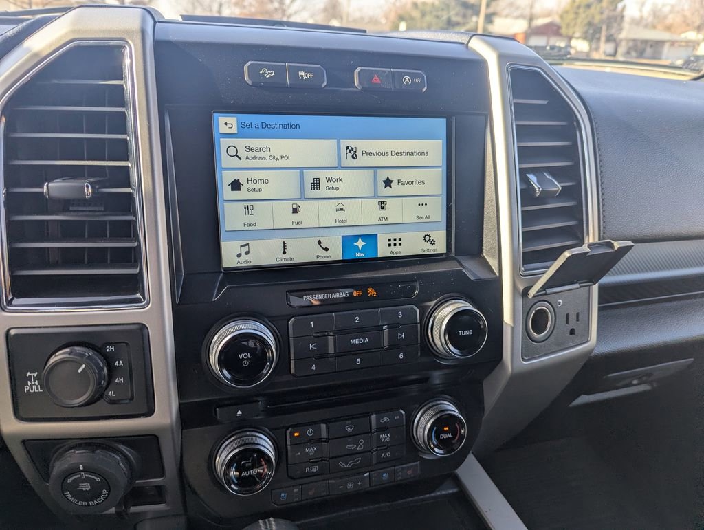 Used 2018 Ford F150 Lariat w/ Equipment Group 502A Luxury image 19