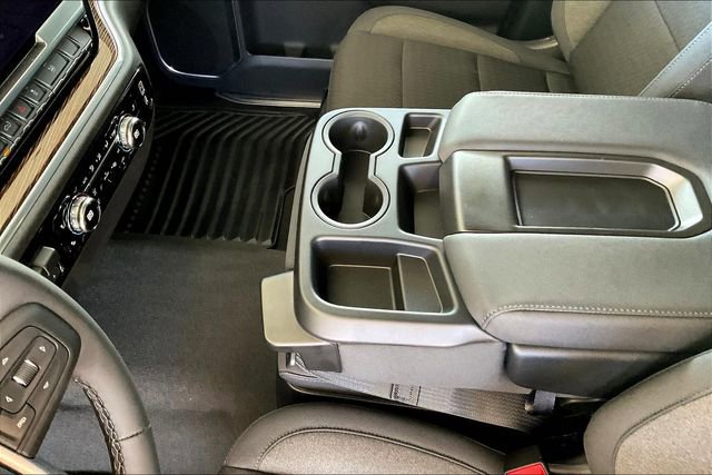 New 2026 GMC Sierra 1500 SLE image 9