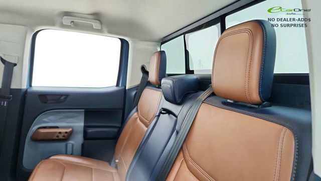 Used 2022 Ford Maverick Lariat image 30