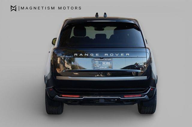 Used 2023 Land Rover Range Rover SE AWD/4WD image 8