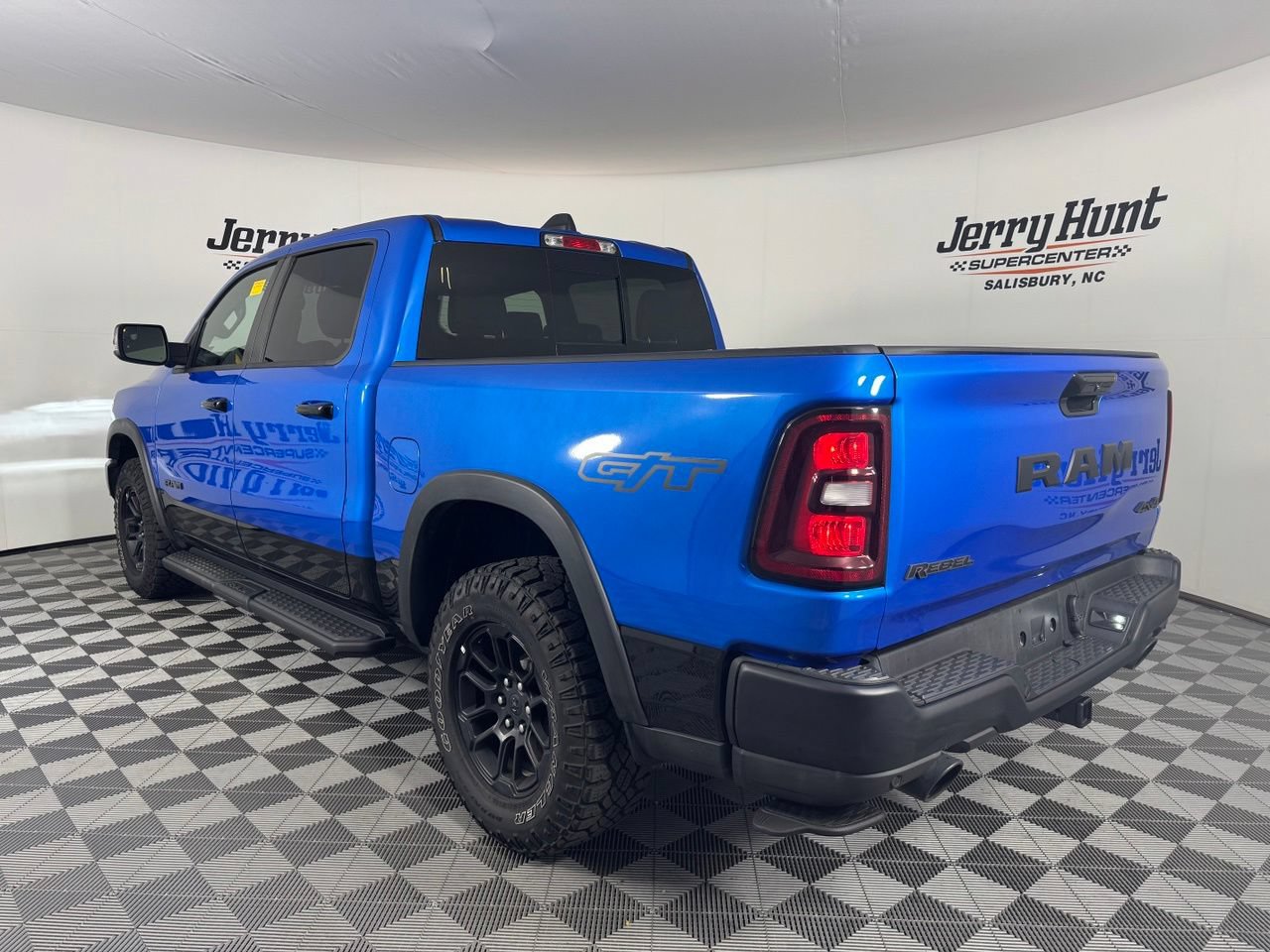 Used 2026 RAM 1500 Rebel w/ G/T Package AWD/4WD image 9