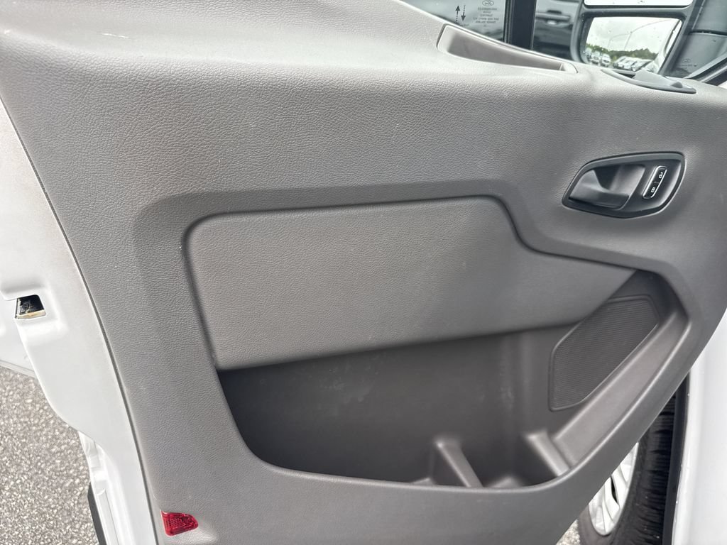 Used 2025 Ford Transit 250 Low Roof w/ Exterior Upgrade Package RWD image 10