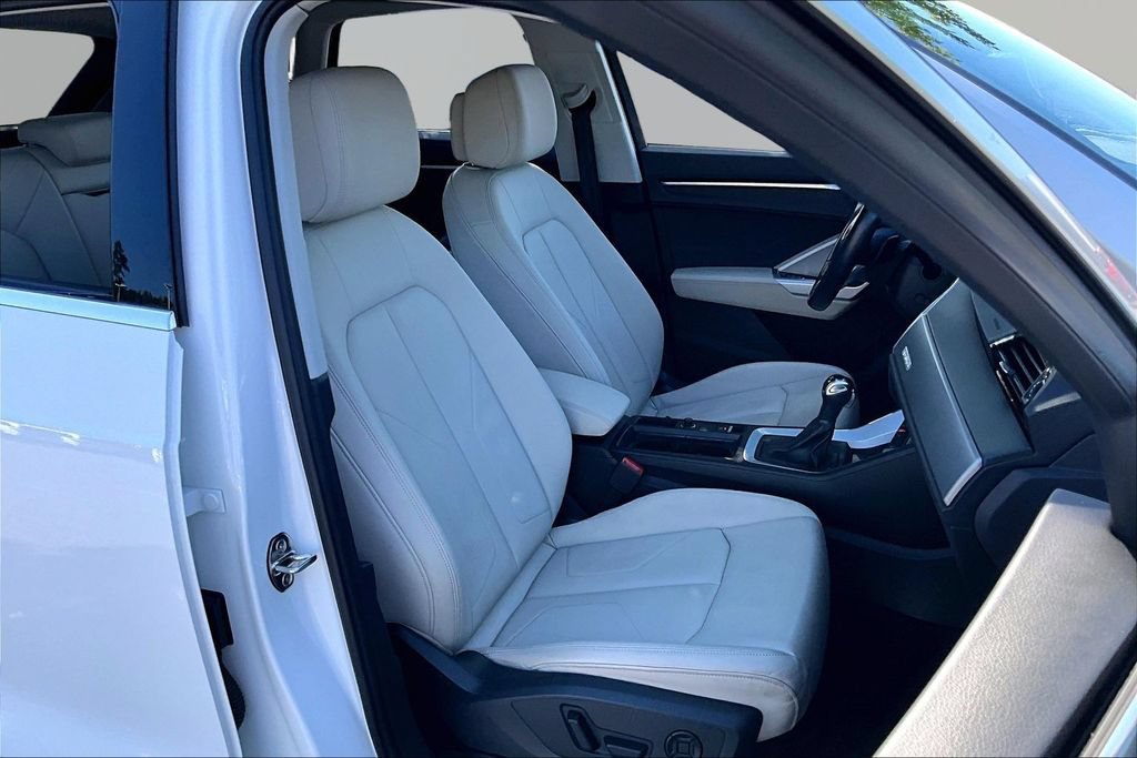 Used 2022 Audi Q3 2.0T Premium Plus w/ Premium Plus Package AWD/4WD image 20