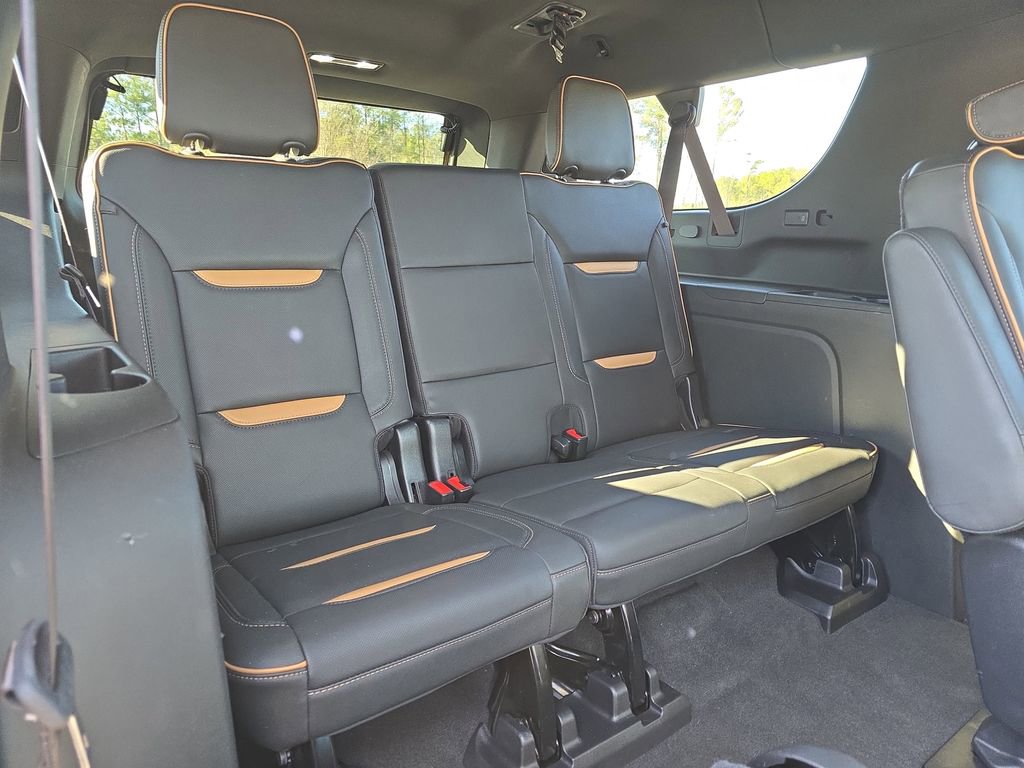 Used 2021 GMC Yukon XL AT4 image 15