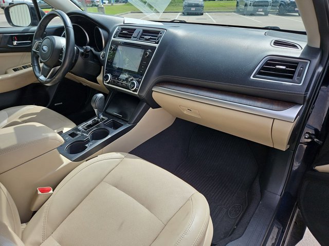 Used 2018 Subaru Outback 3.6R Limited AWD/4WD image 22