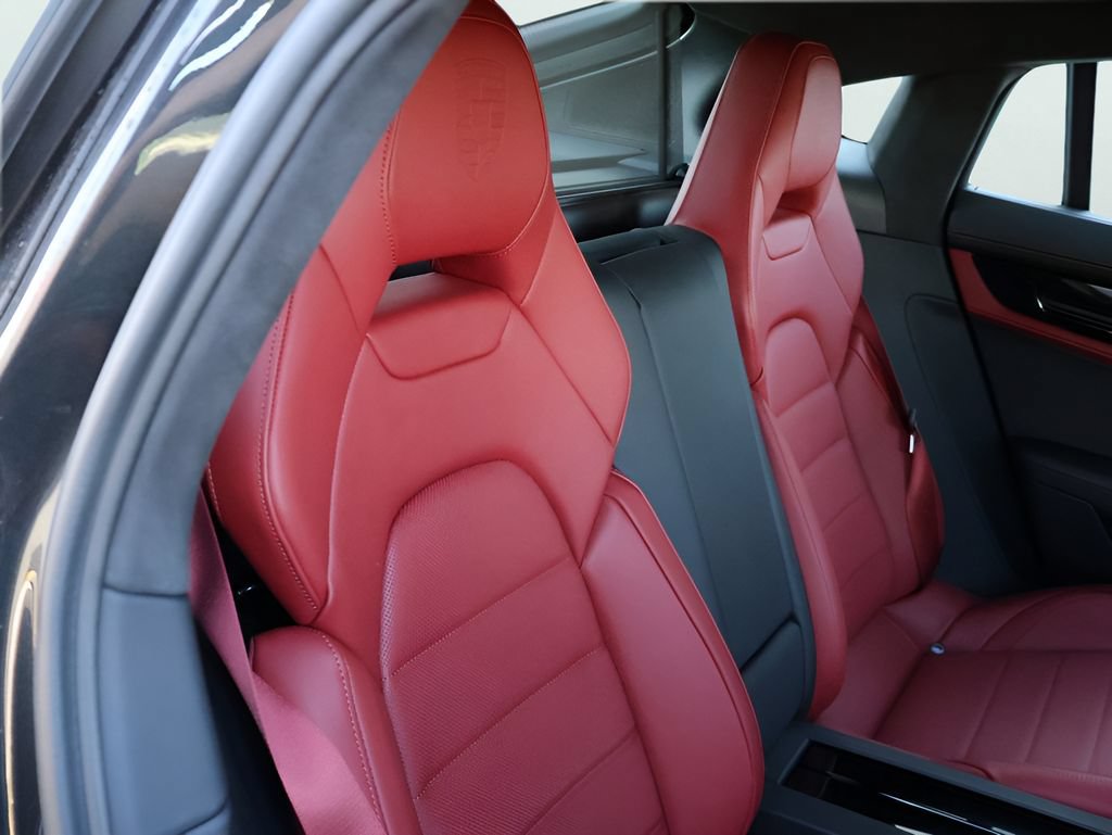 Certified 2025 Porsche Panamera GTS AWD/4WD image 15