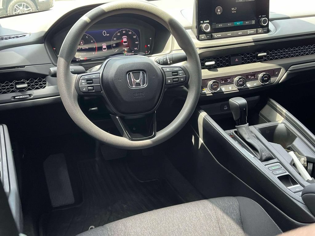 Used 2024 Honda Accord EX image 12