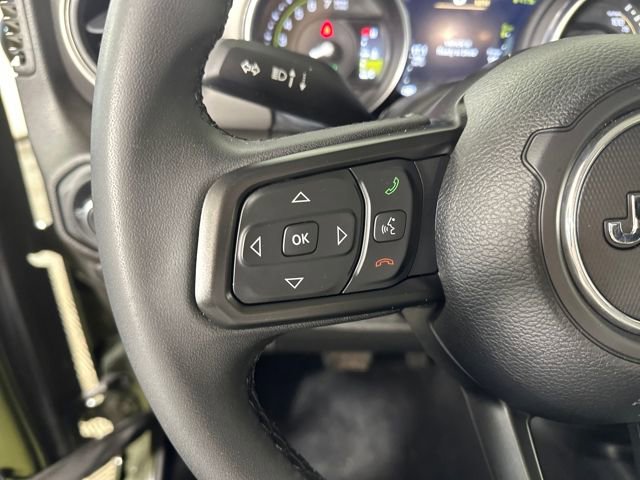 Used 2023 Jeep Wrangler Unlimited image 14