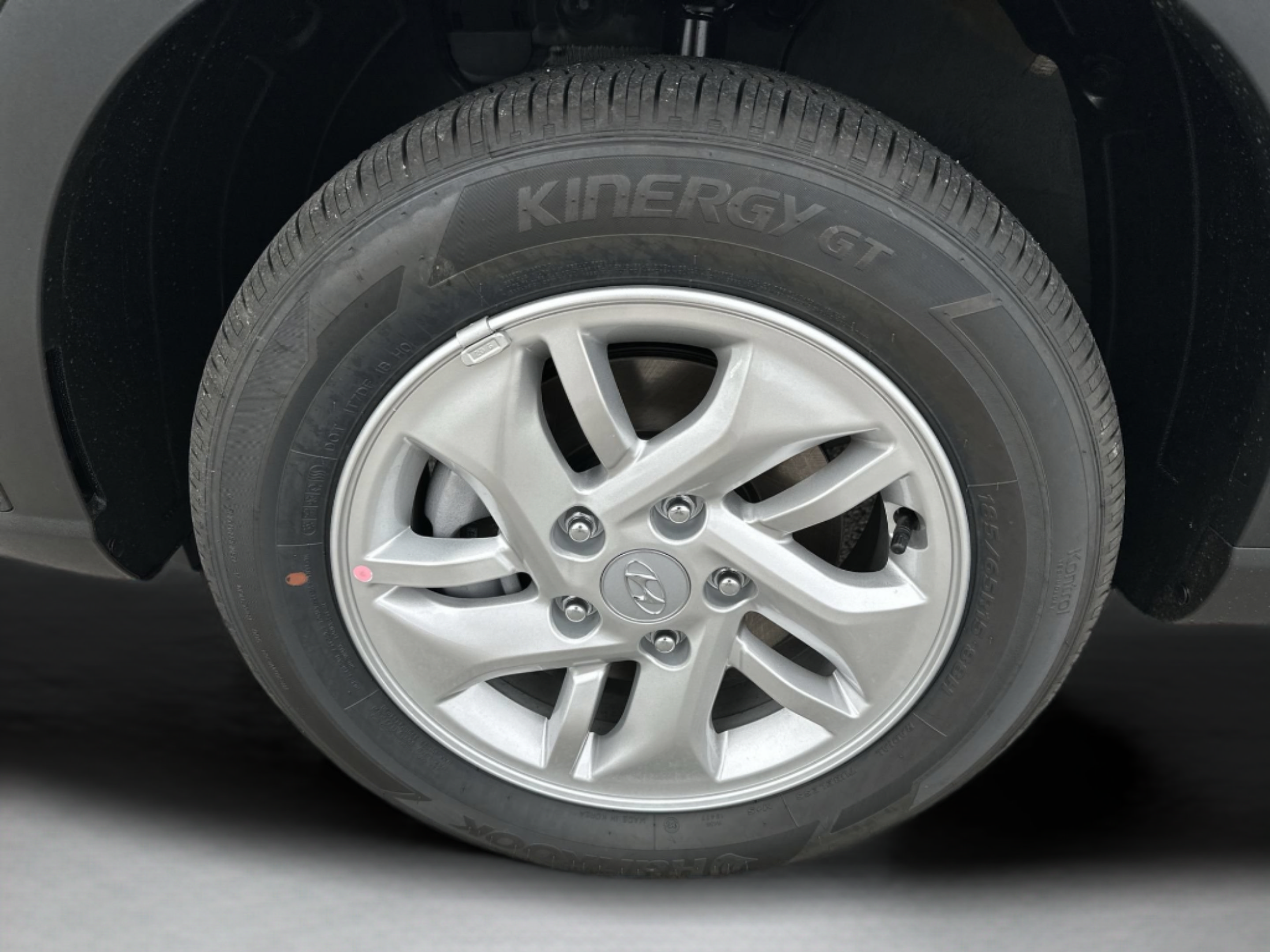 New 2026 Hyundai Venue SE FWD image 27