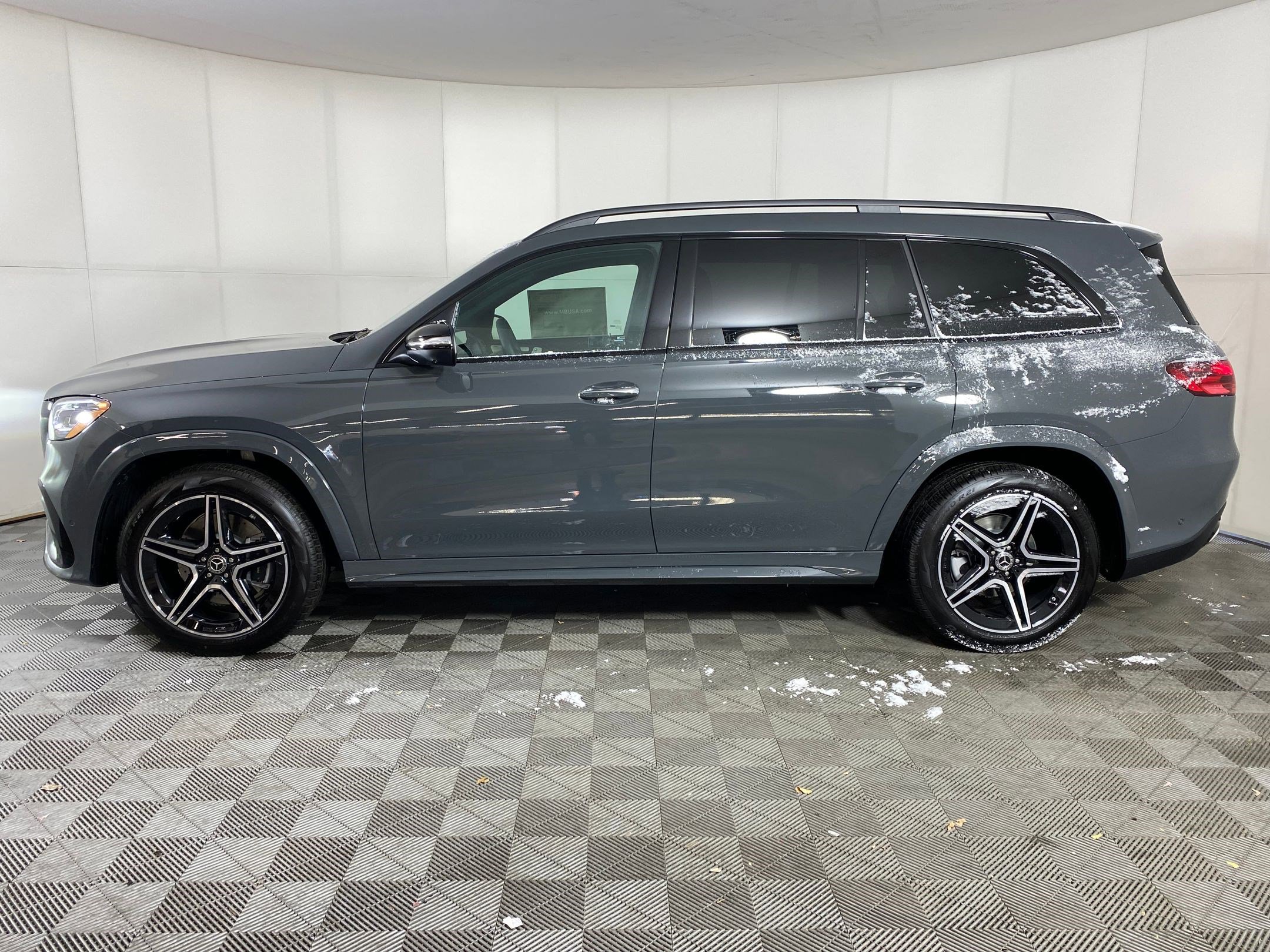 New 2026 Mercedes-Benz GLS 450 4MATIC video 2