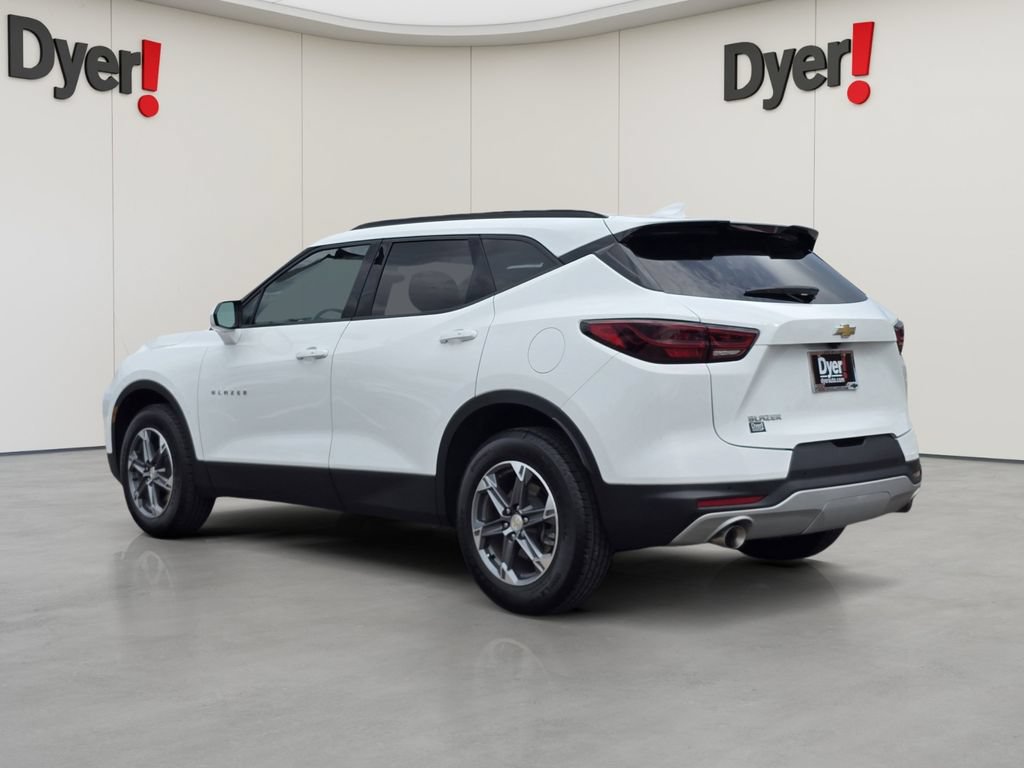 Used 2024 Chevrolet Blazer LT w/ Convenience Package FWD image 5