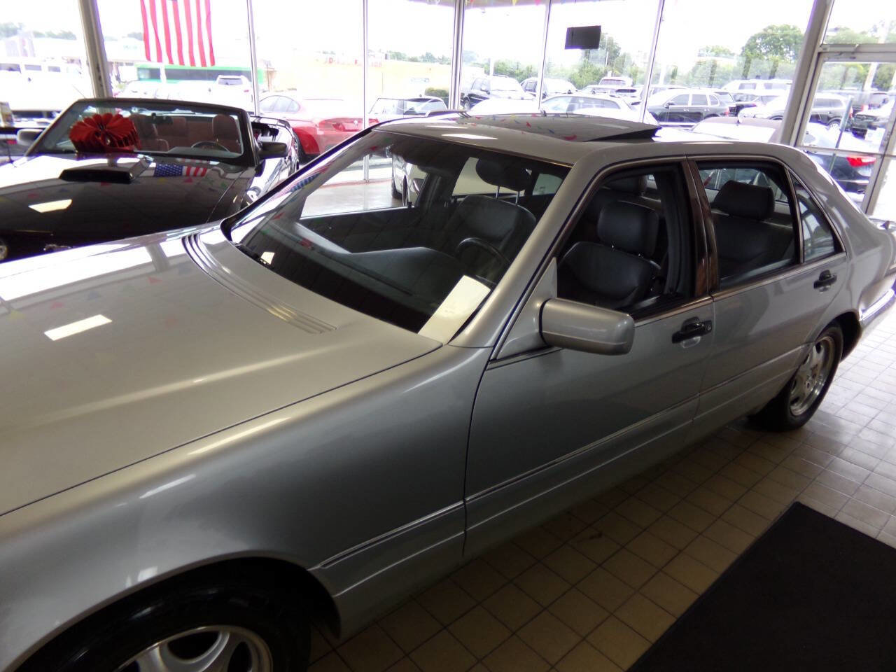 Used 1997 Mercedes-Benz S 320 image 3