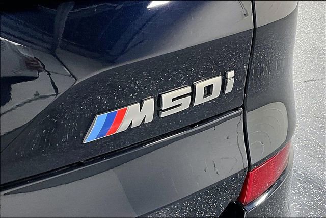 Used 2020 BMW X5 M50i w/ Premium Package image 25